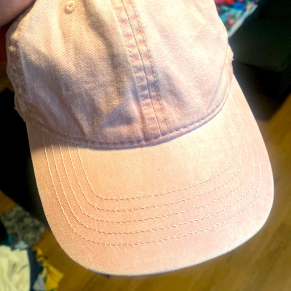 Pink hat - Picture 2 of 3